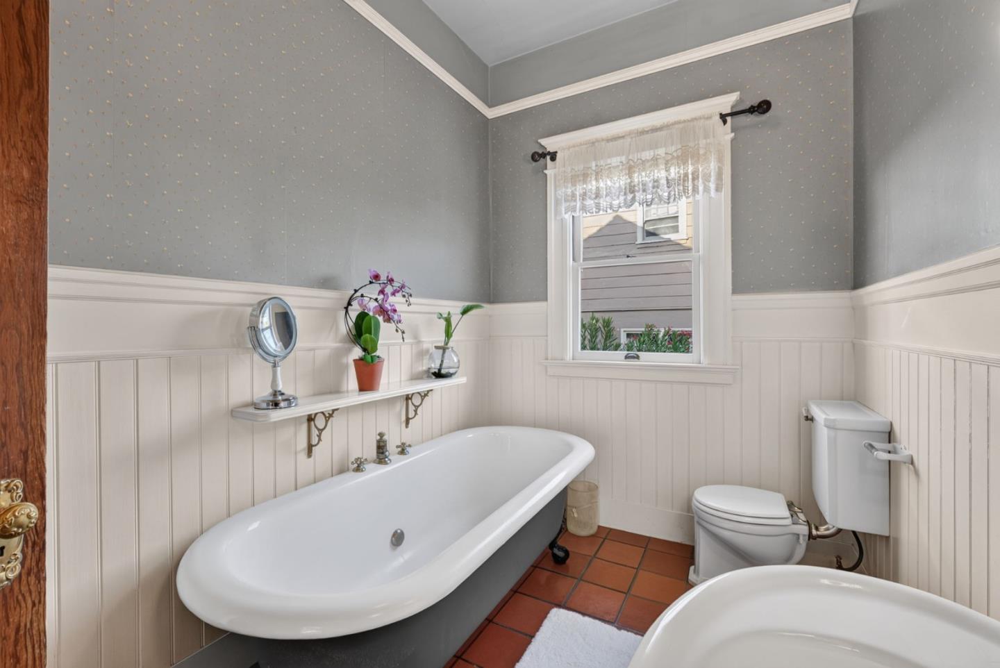 Property photo 36