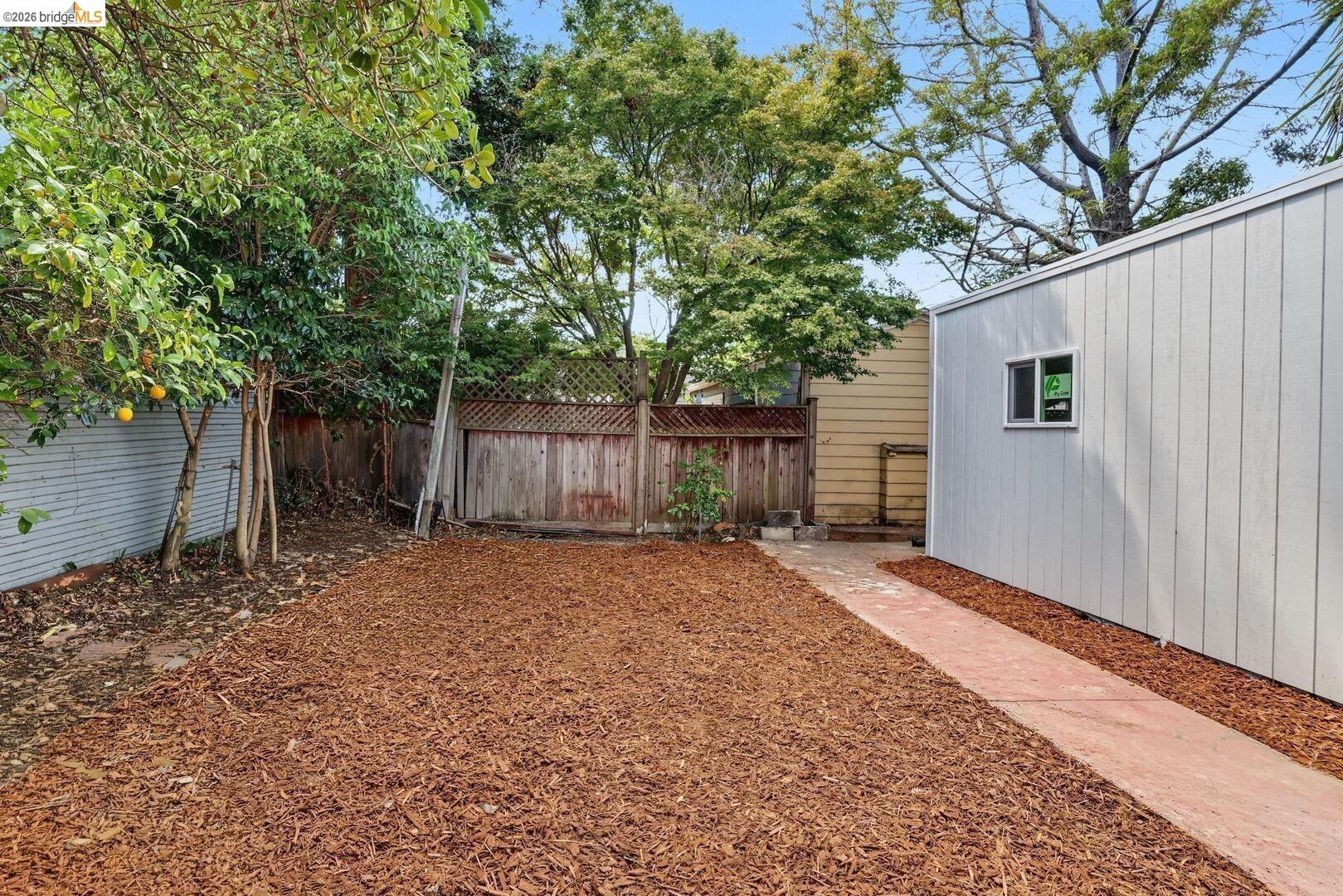 Property photo 37