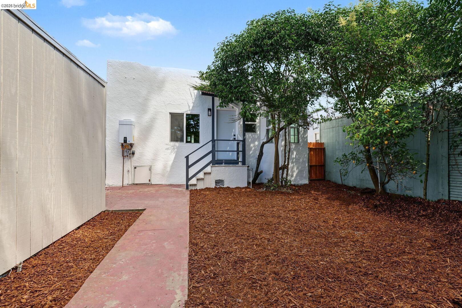 Property photo 38