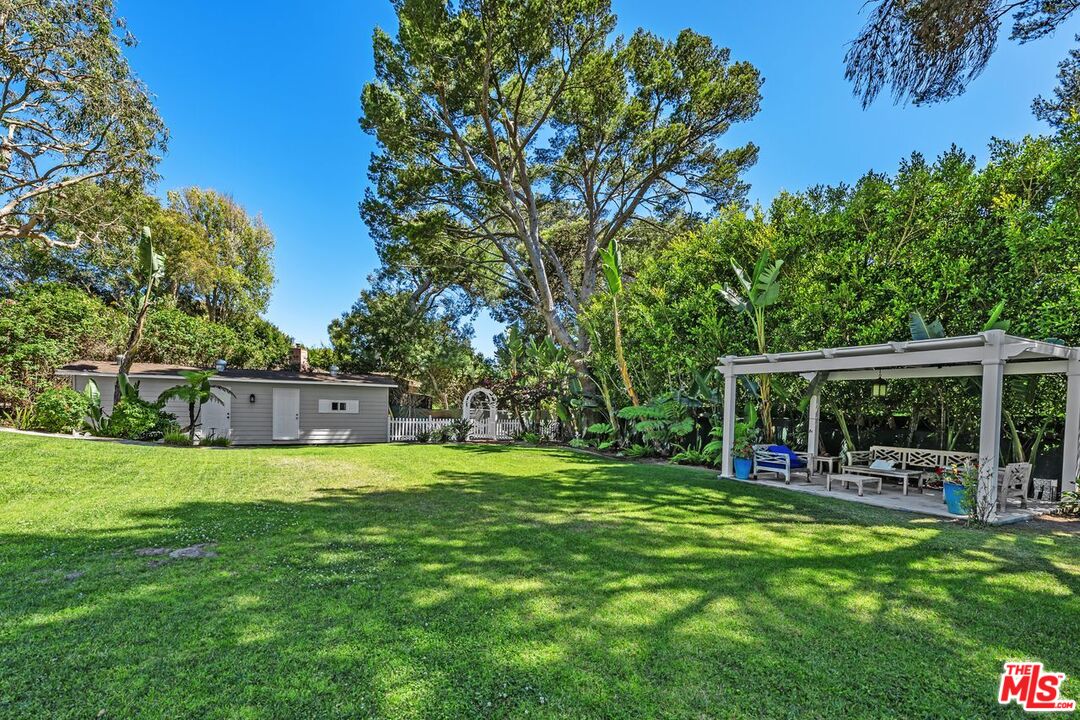 Property photo 37