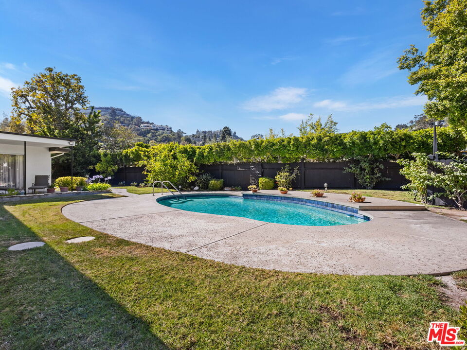 Property photo 22