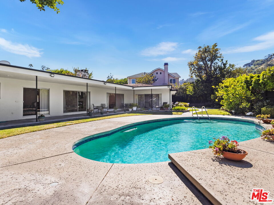 Property photo 24