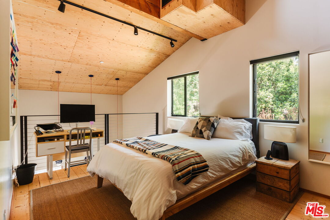 Property photo 45