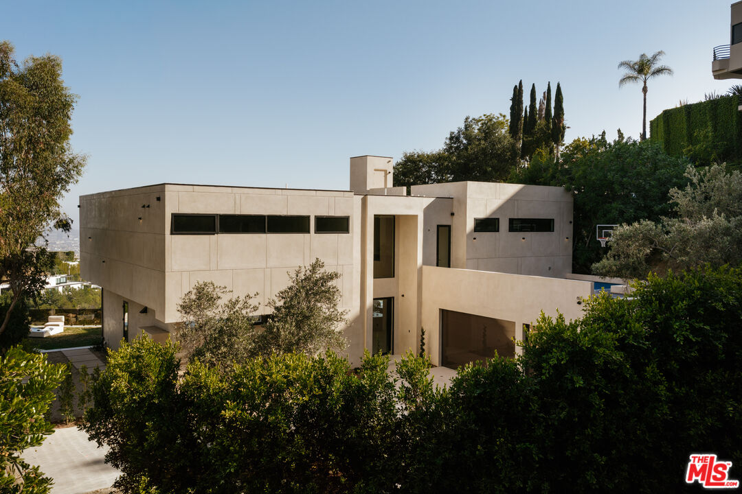Property photo 42