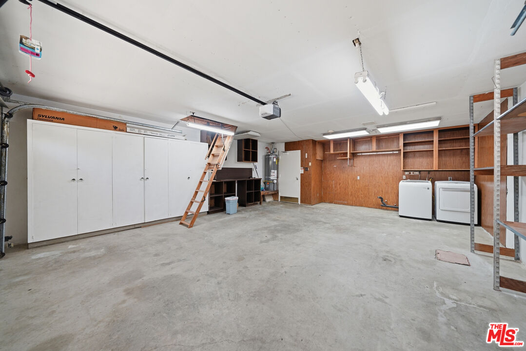 Property photo 32