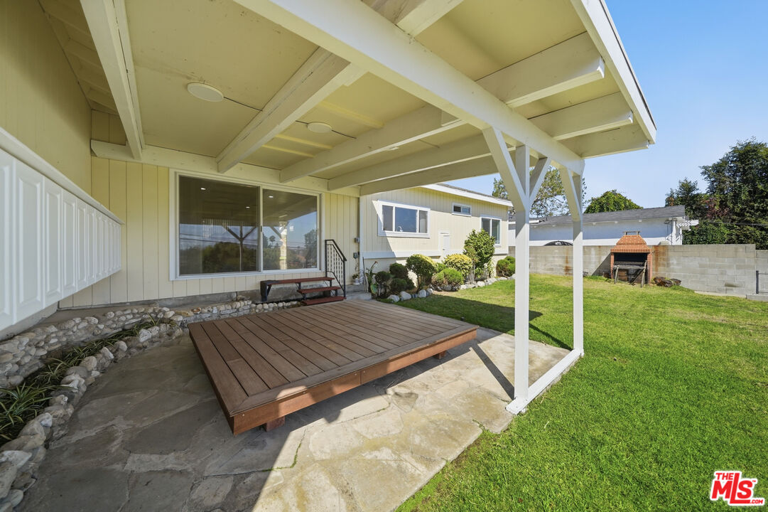 Property photo 35