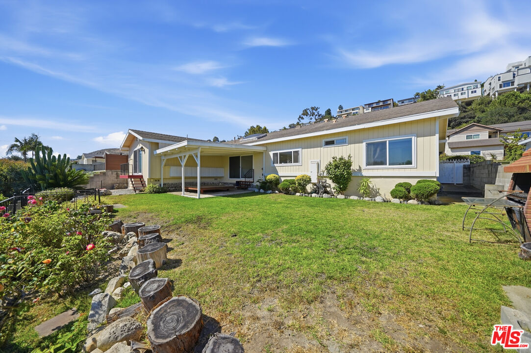 Property photo 37
