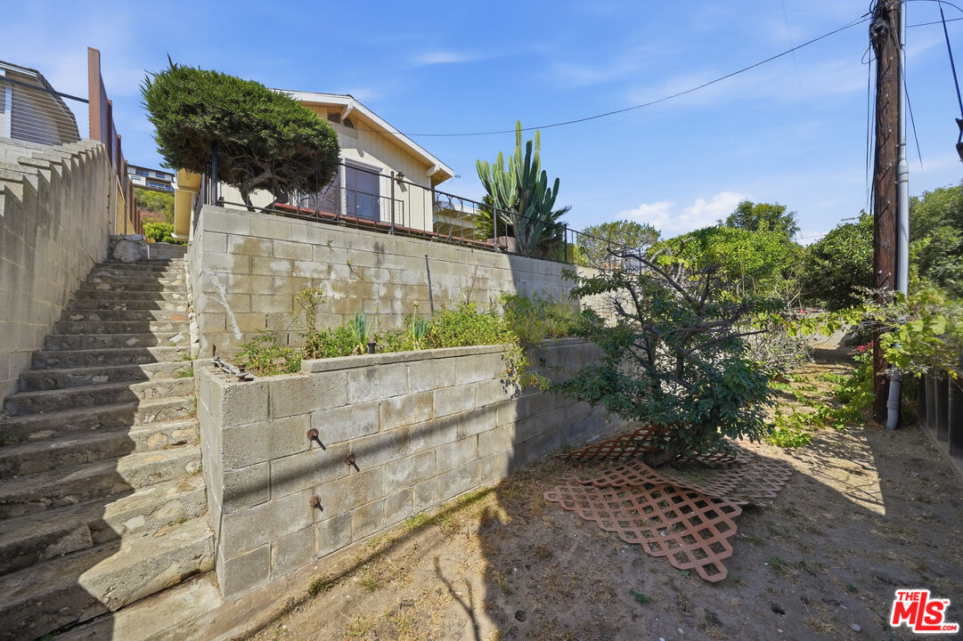 Property photo 41