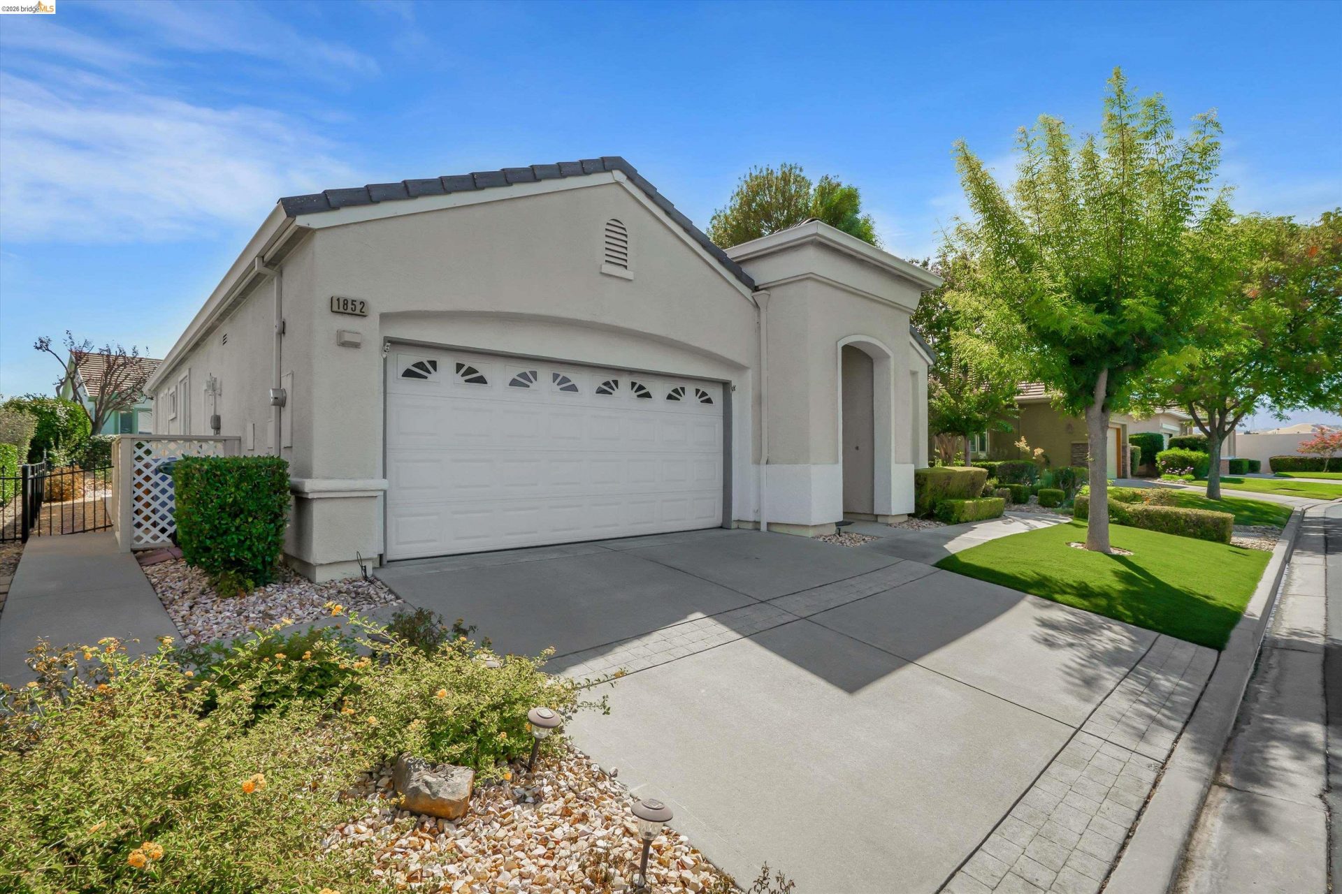 Property photo 32