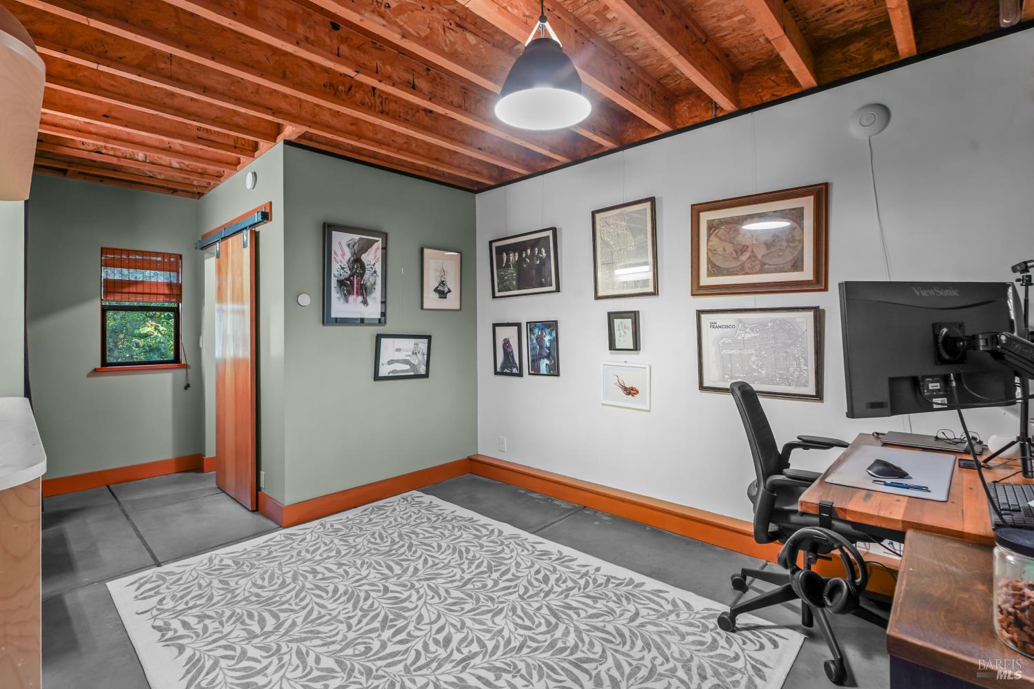 Property photo 44