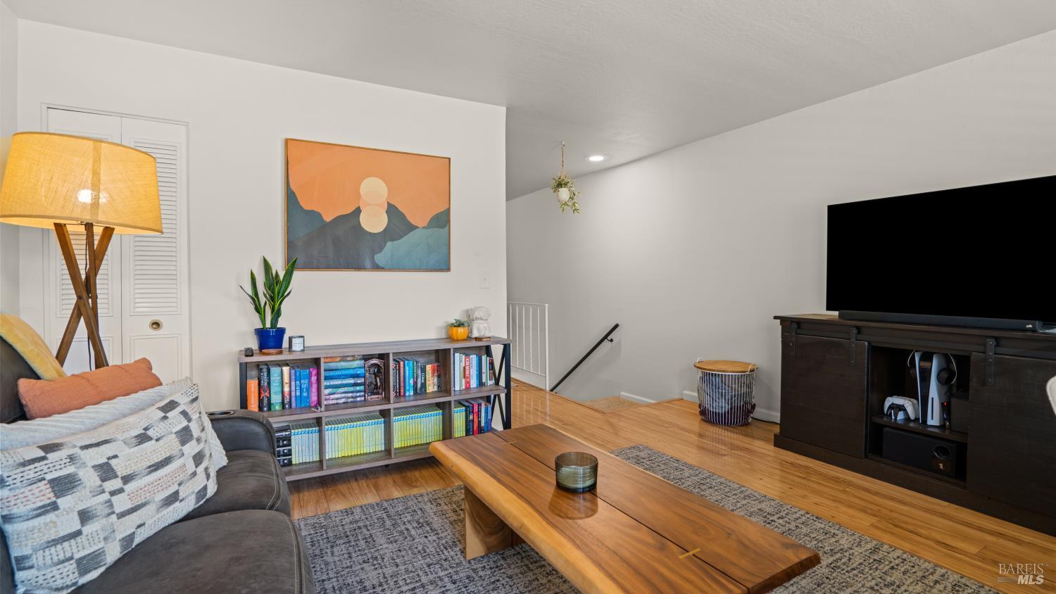Property photo 31