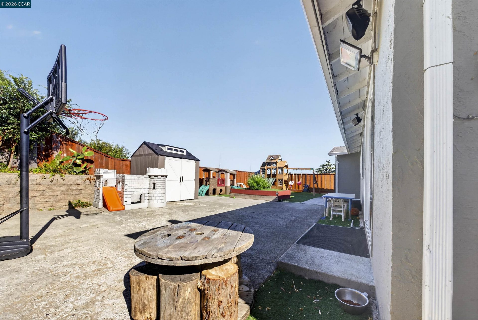 Property photo 44
