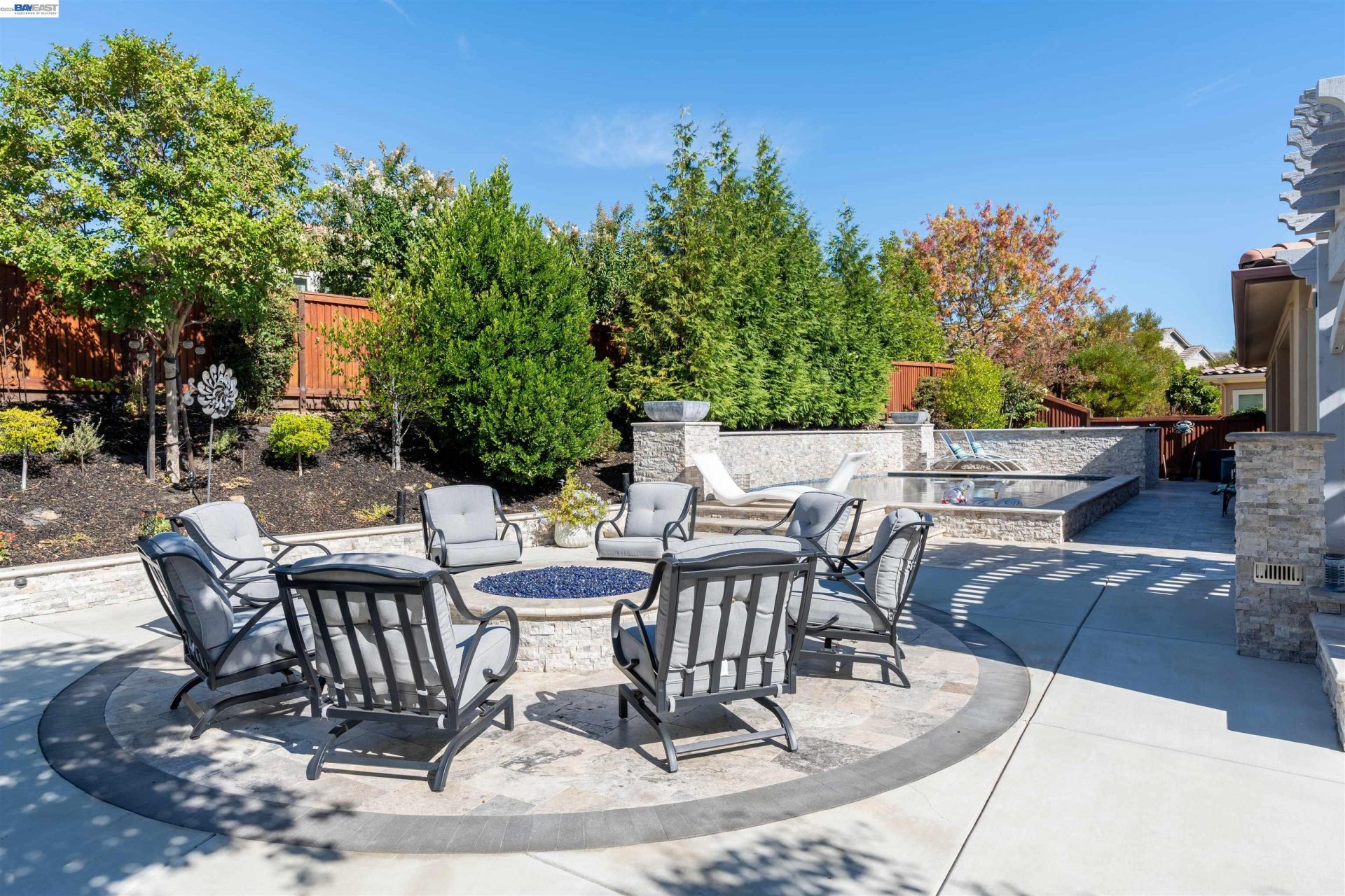 Property photo 40