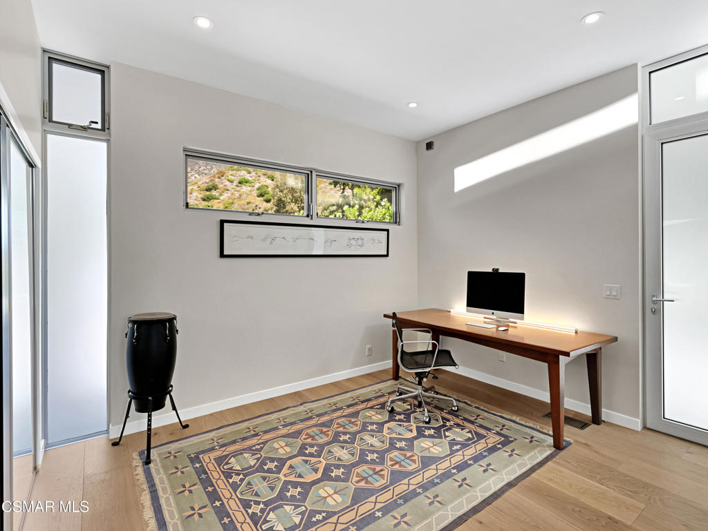Property photo 44