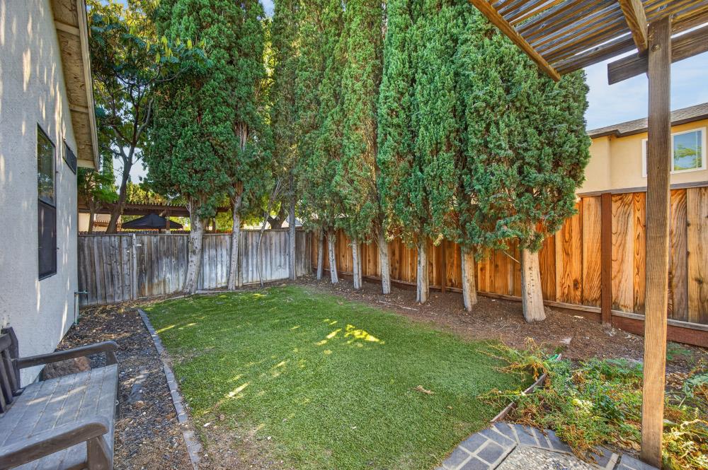 Property photo 44