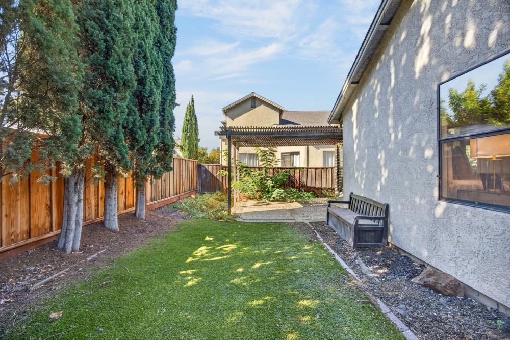 Property photo 46
