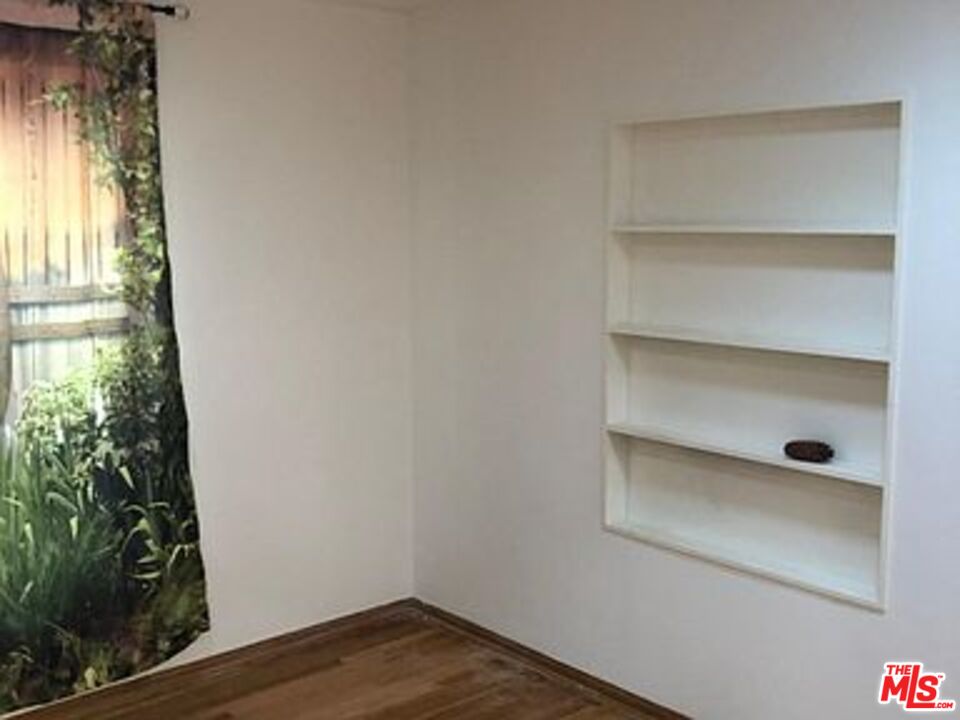 Property photo 46