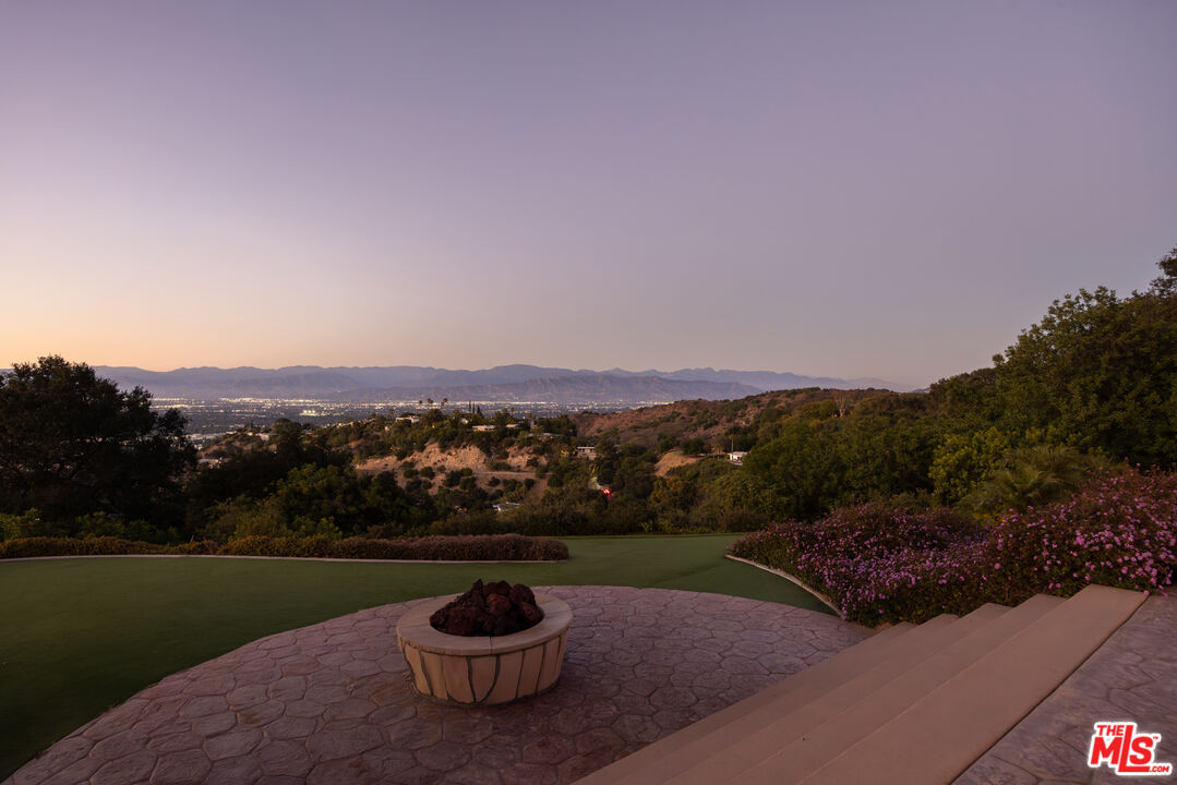 Property photo 38