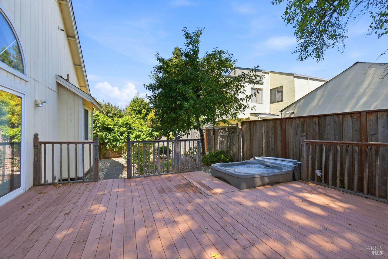 Property photo 48