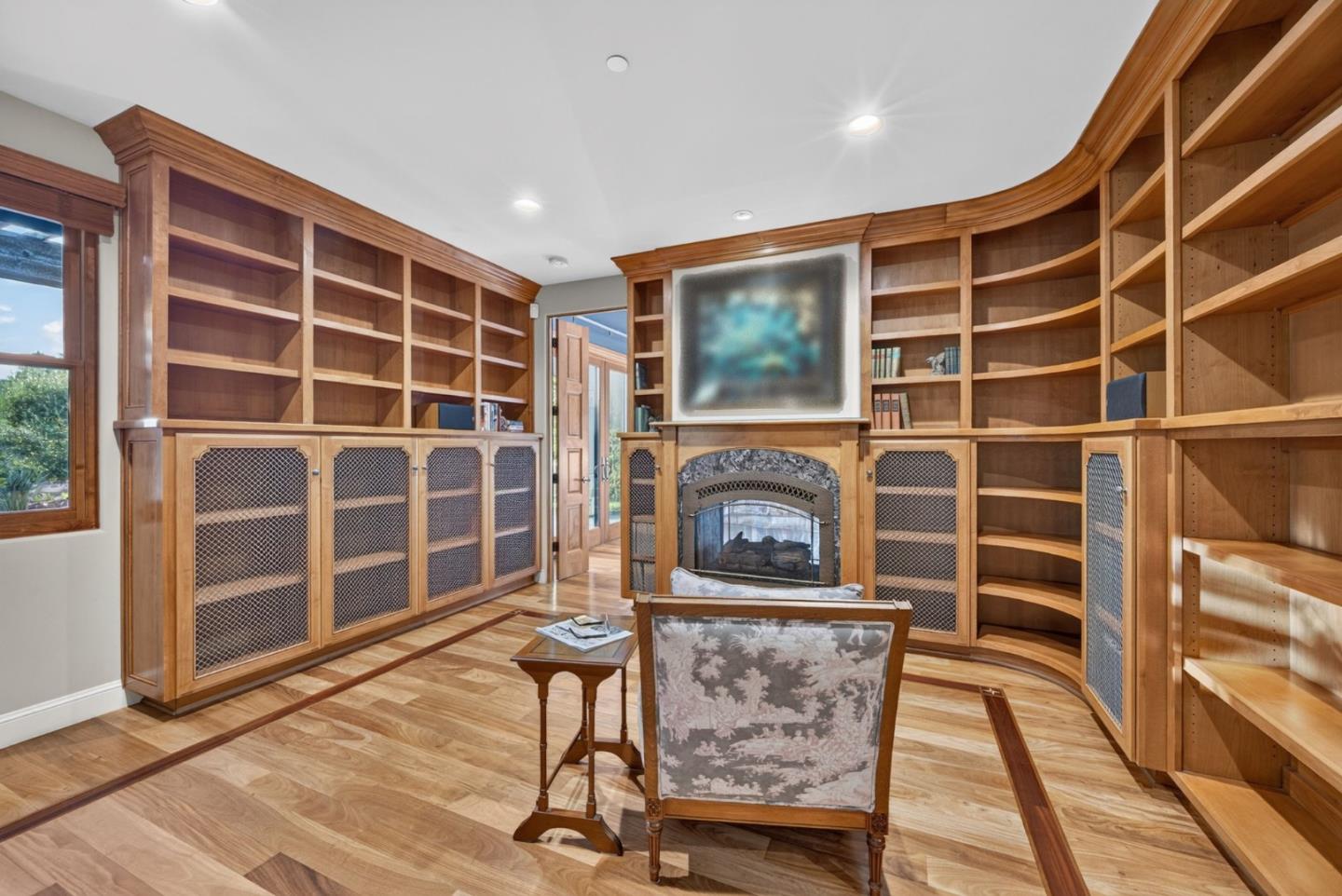 Property photo 34