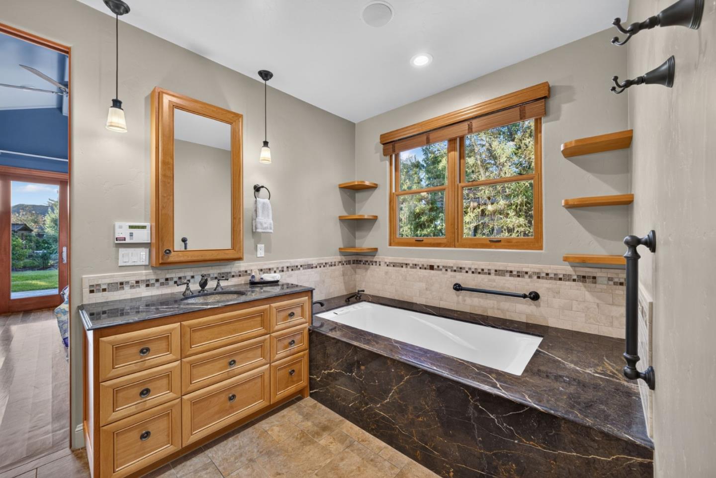Property photo 41