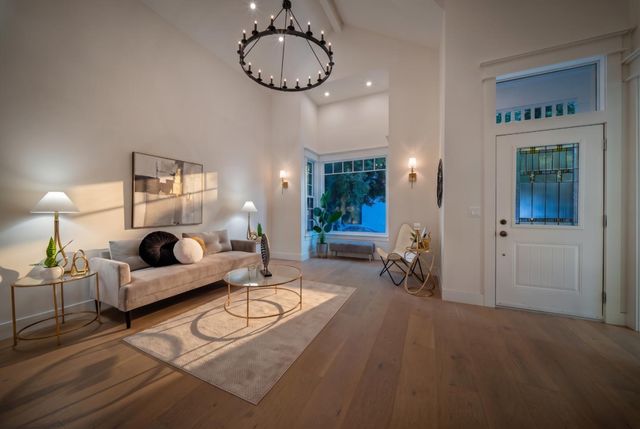 Property photo 35