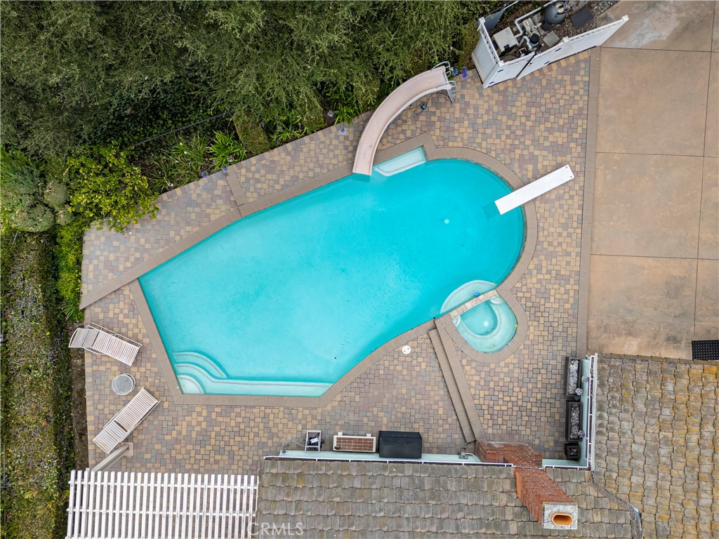 Property photo 40