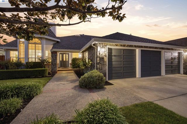Property photo 30