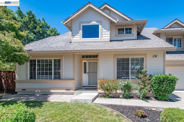 Property photo 31