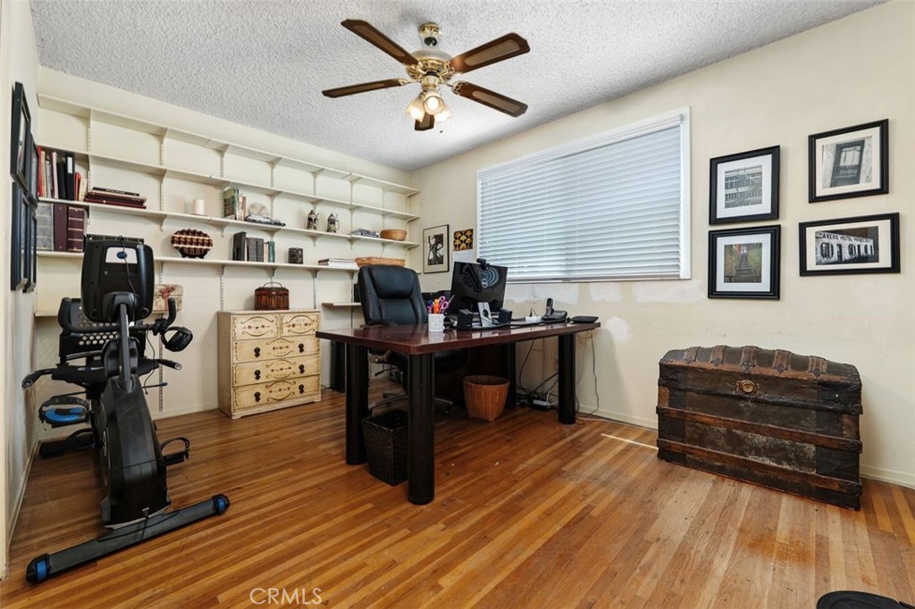 Property photo 36