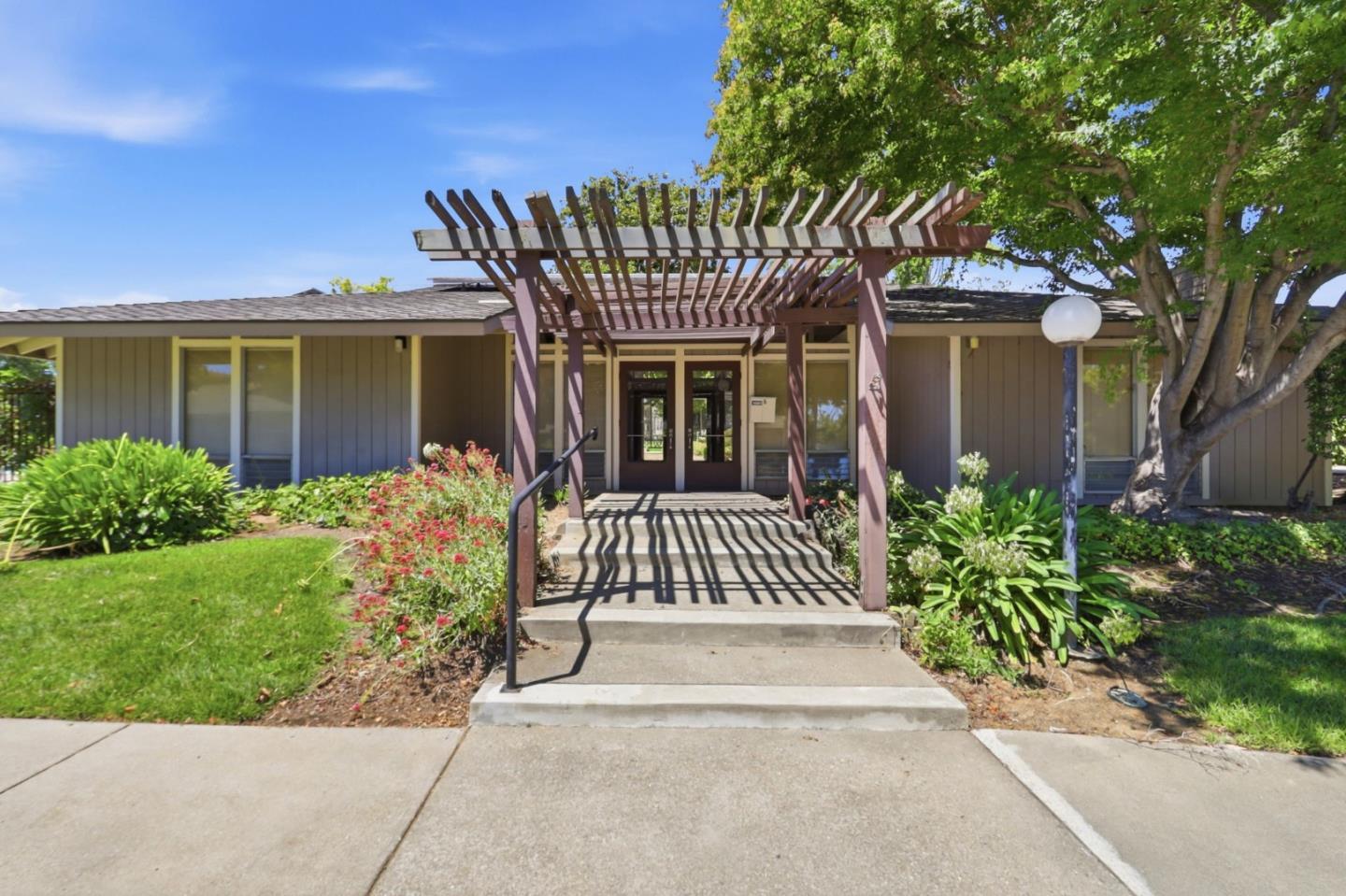 Property photo 31