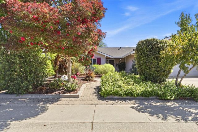 Property photo 29