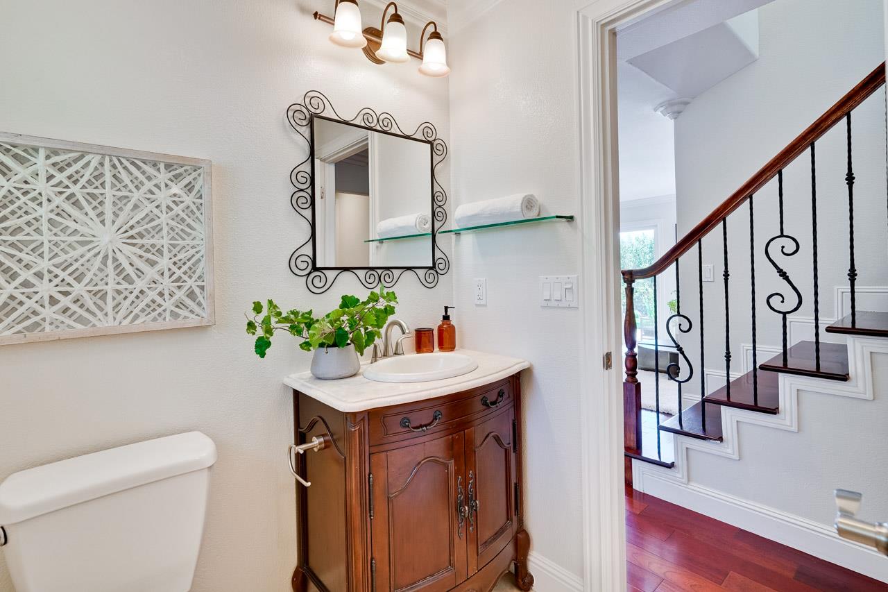 Property photo 35