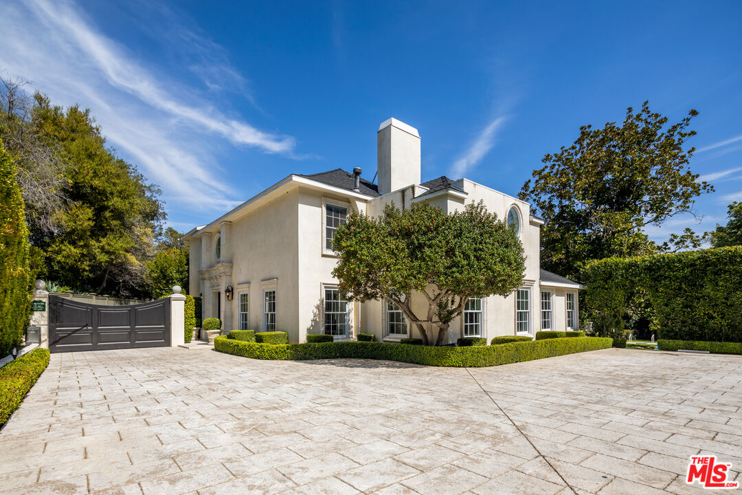 Property photo 24