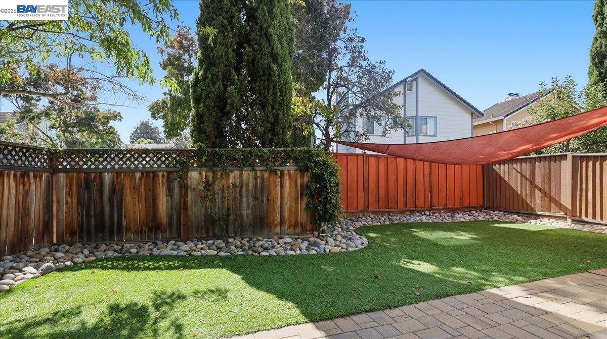 Property photo 33