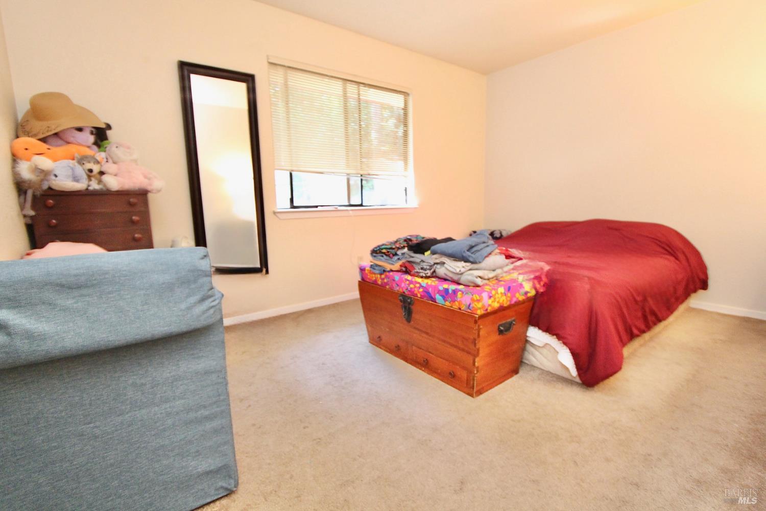 Property photo 28
