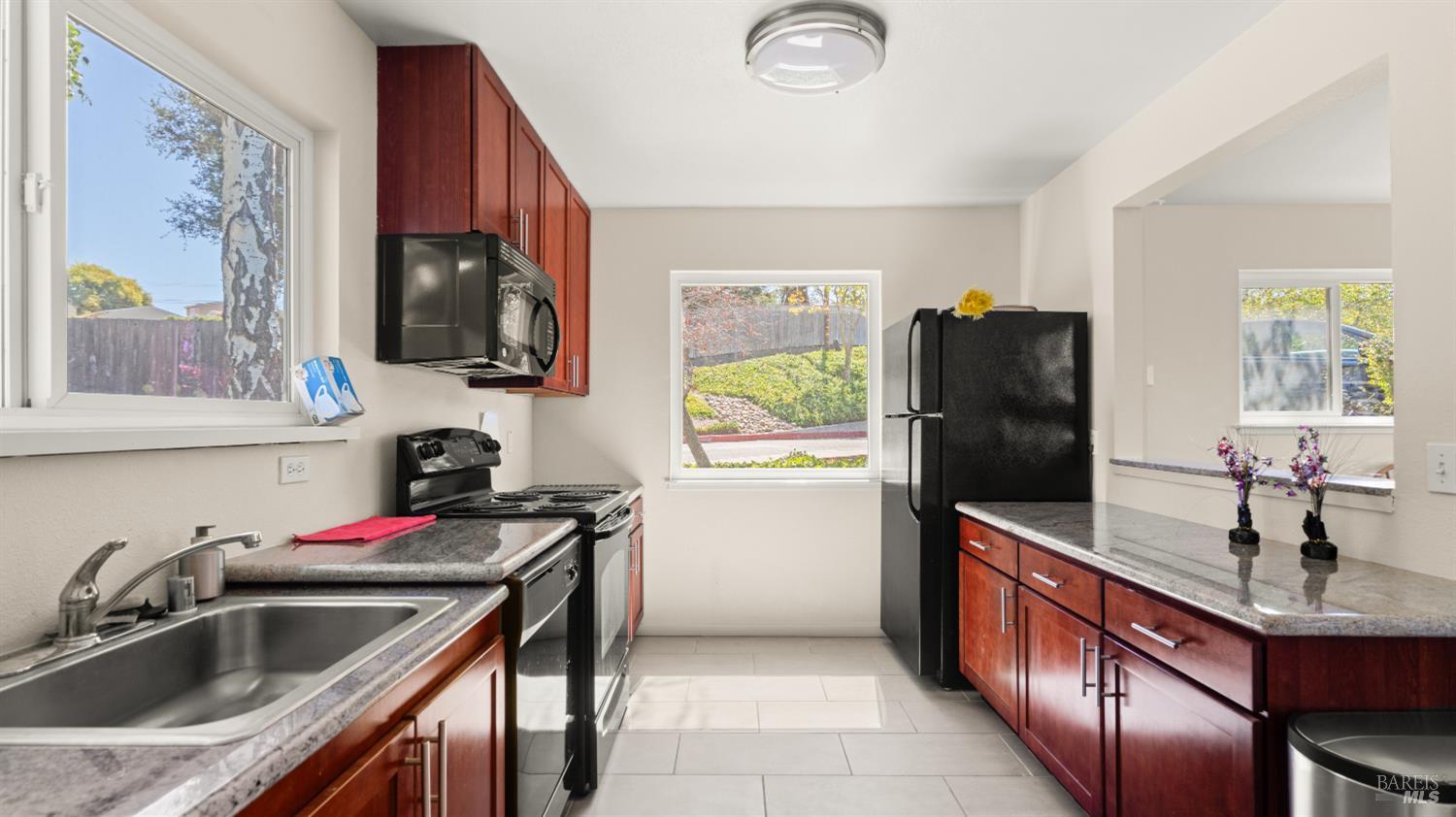 Property photo 50