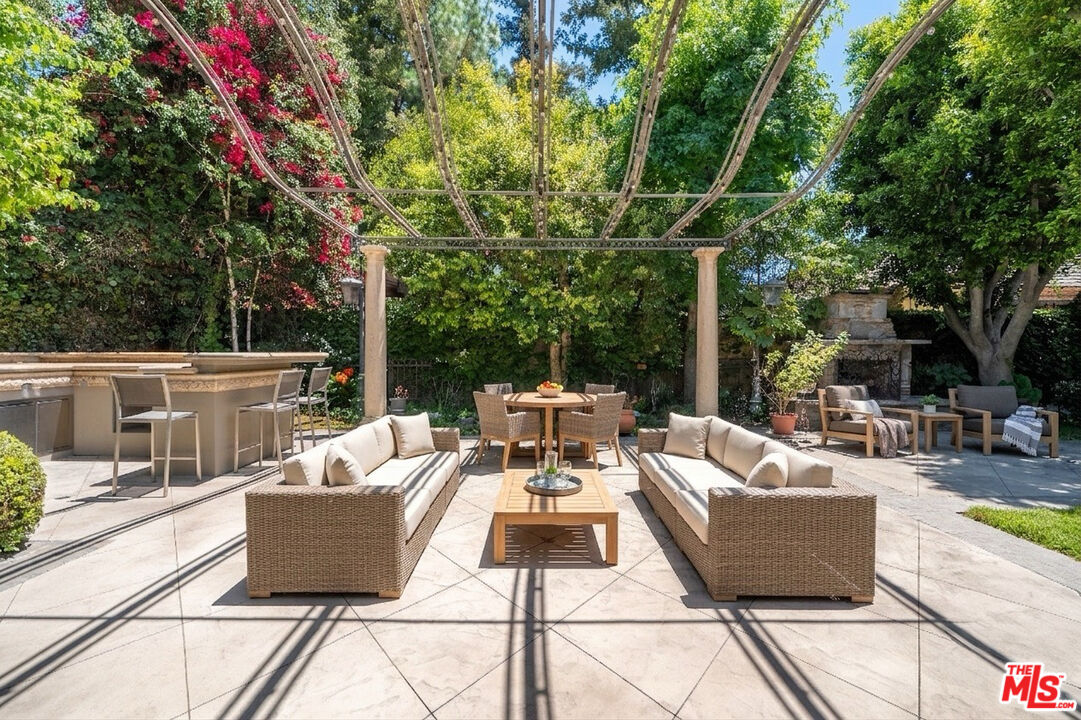 Property photo 34