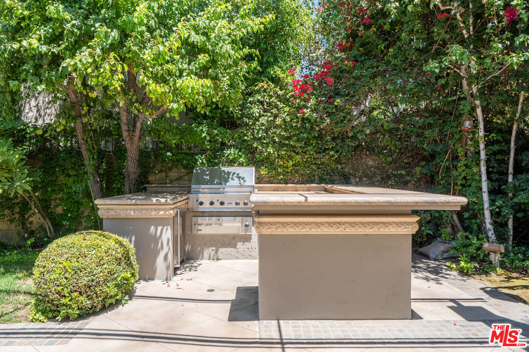 Property photo 36