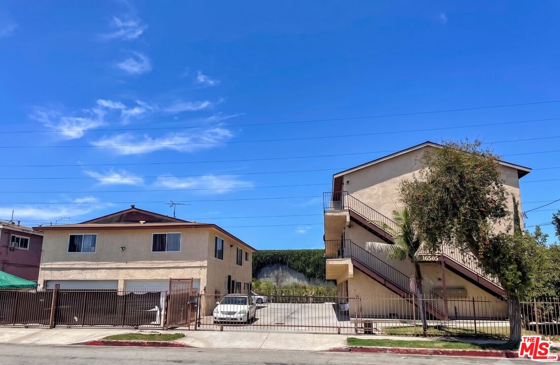 Property photo 8