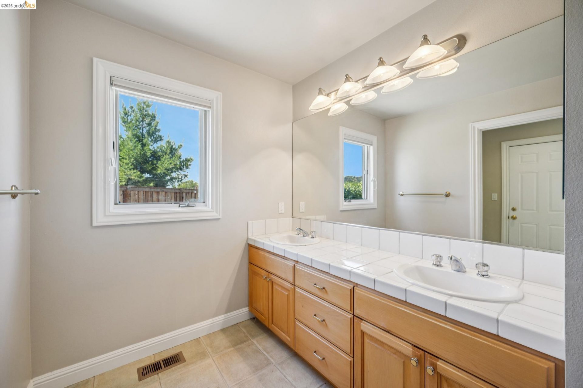 Property photo 49