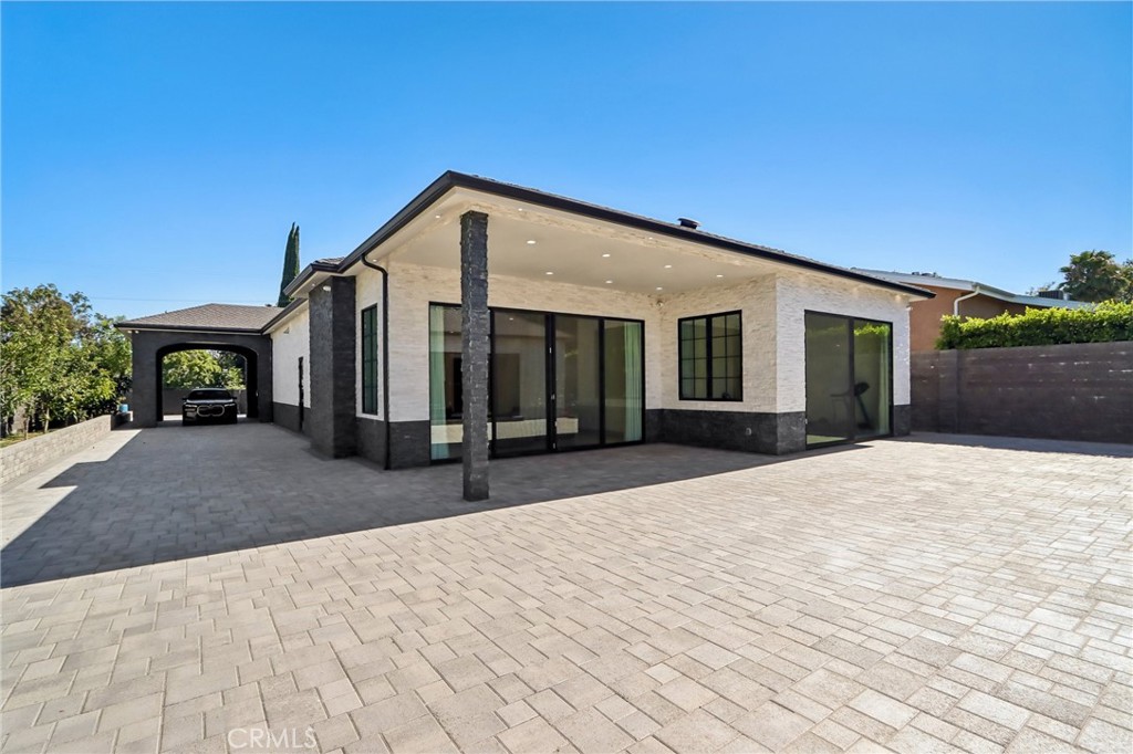 Property photo 43