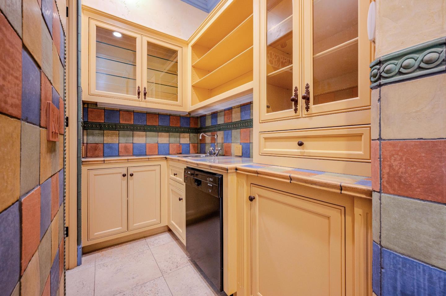 Property photo 28
