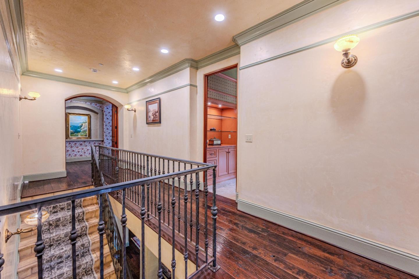 Property photo 35