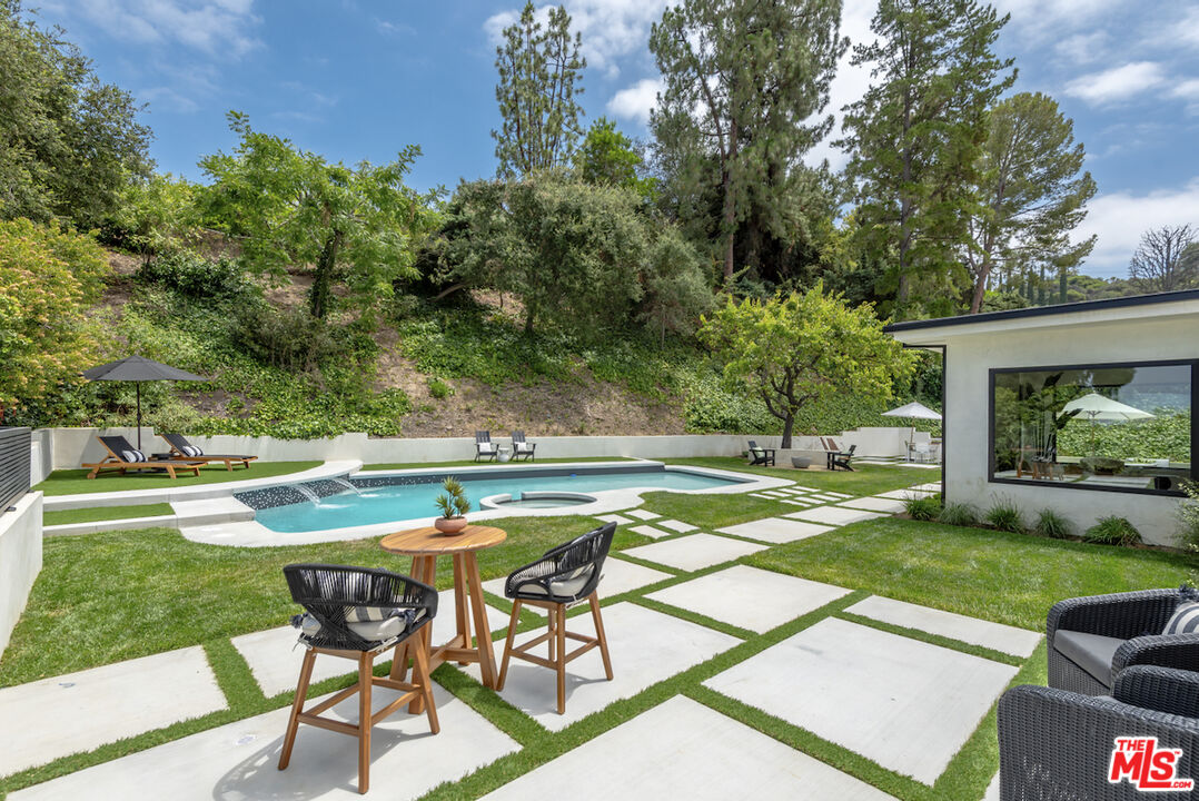 Property photo 48