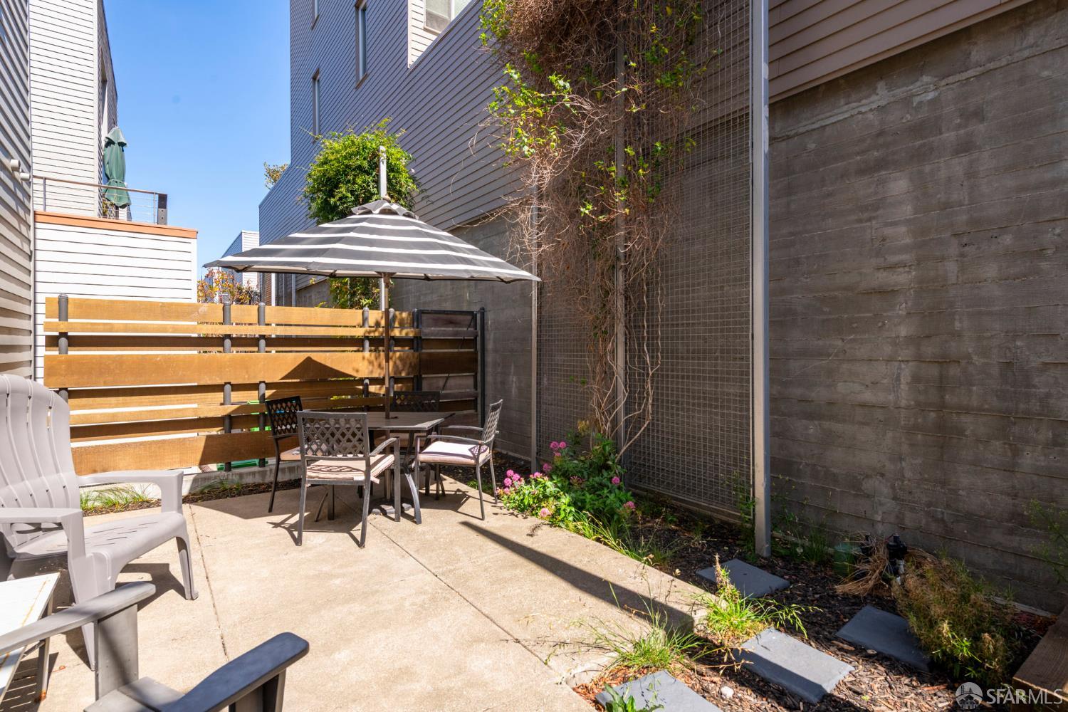 Property photo 32