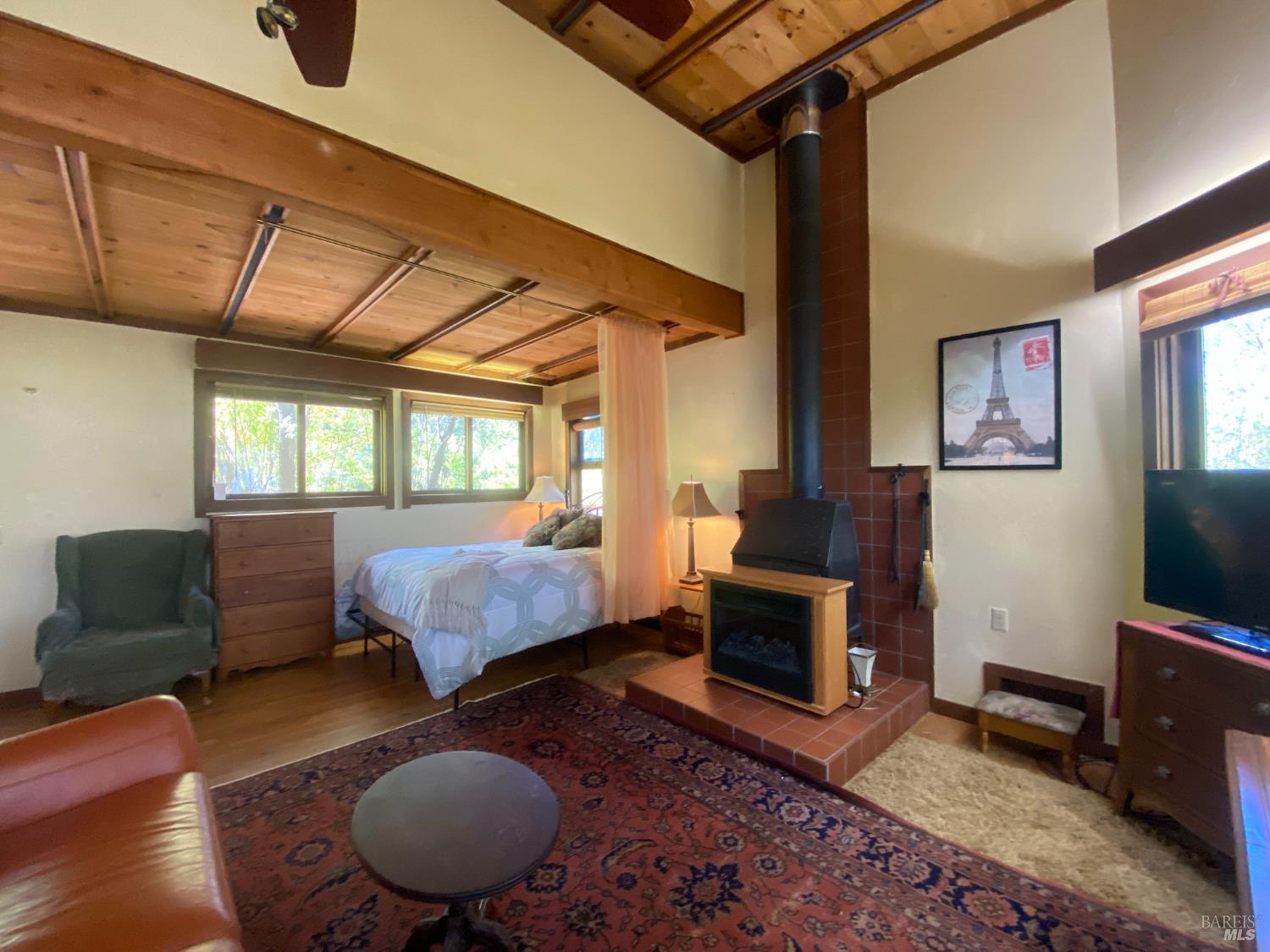 Property photo 23