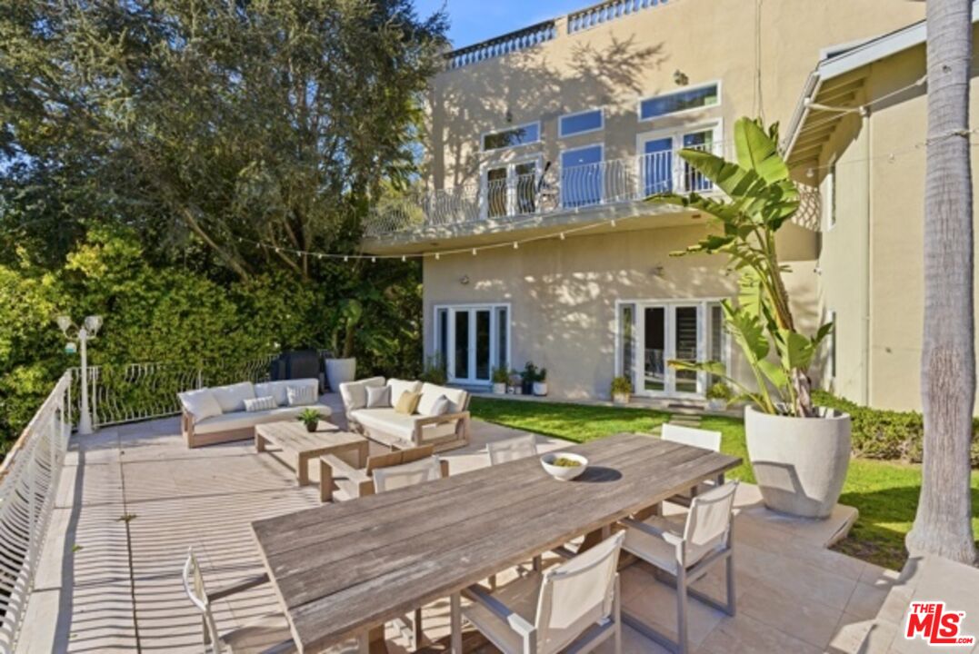Property photo 44