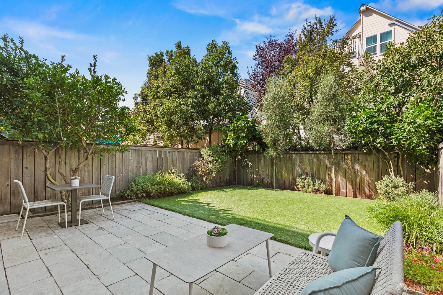 Property photo 44