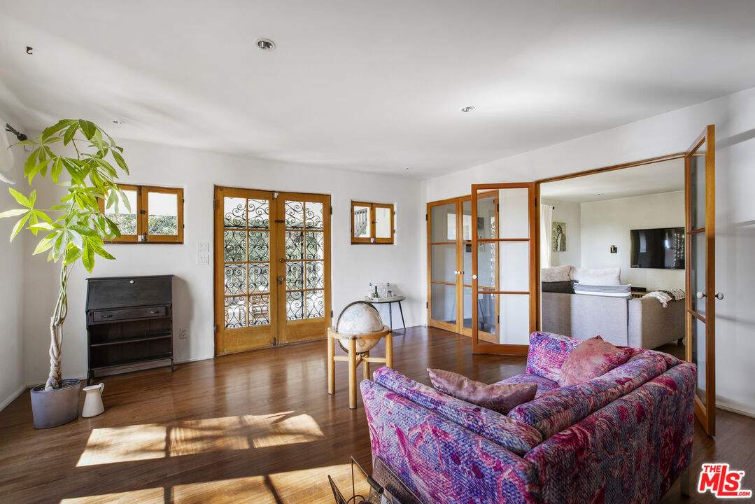 Property photo 35